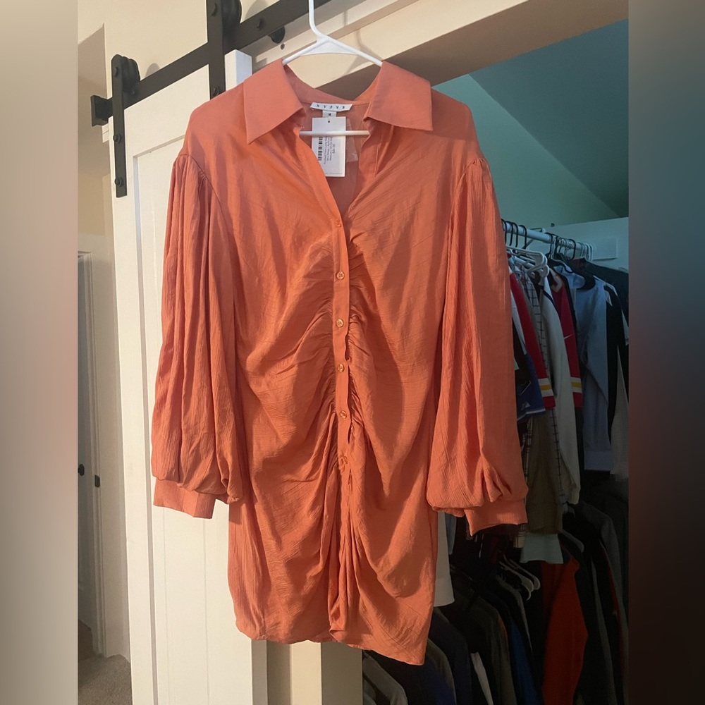 Coral puff sleeve dress